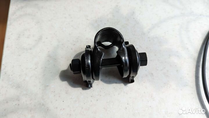 Замок крепления седла велосипеда (хомут), черный