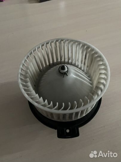 Моторчик печки toyota corolla 110