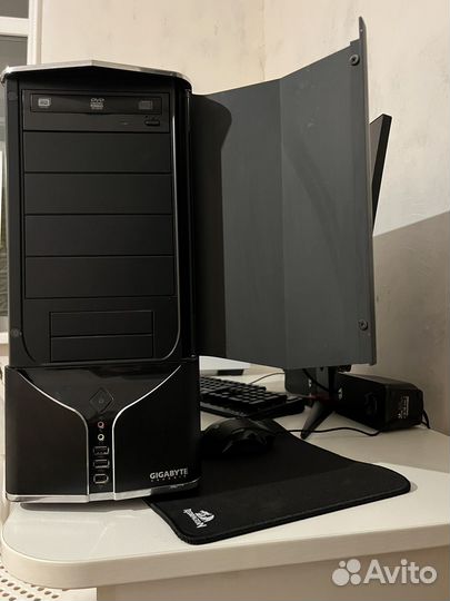 Корпс Gigabyte Poseidon 310 black w/o PSU ATX