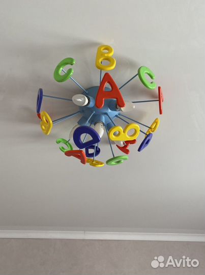 Люстра детская яркая