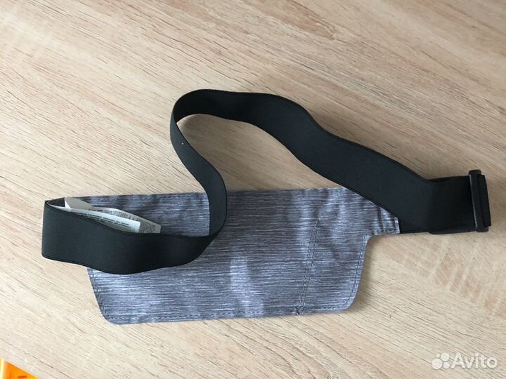 Поясная сумка для занятий спортом