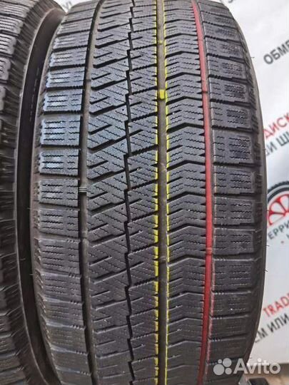 Bridgestone Blizzak VRX2 205/50 R17 99H