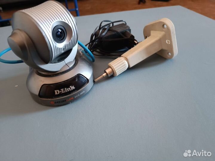 Камера наблюдения поворотная D-link DCS-5610