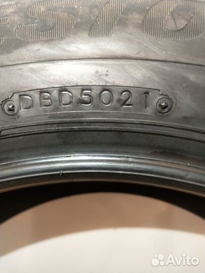 Bridgestone Blizzak Spike-02 185/60 R15 84T