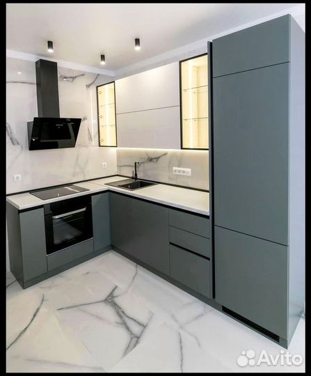 Кухонный гарнитур в новостройку