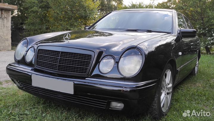 Mercedes-Benz E-класс 2.3 AT, 1996, 350 000 км