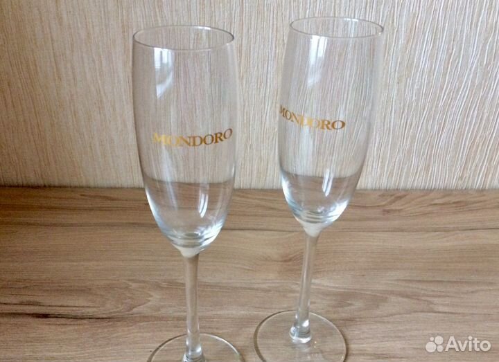 Бокалы для шампанского Mondoro