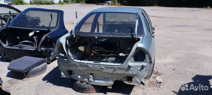 Задняя часть кузова на ниссан альмера классик