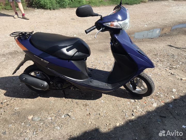 Suzuki address v50