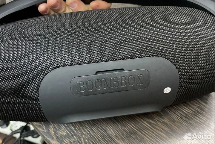 Беспроводная колонка JBL boombox 2