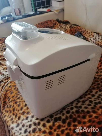 Хлебопечка zelmer на 1 кг