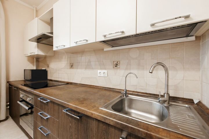 2-к. квартира, 61 м², 7/17 эт.