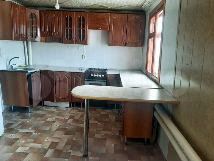 2-к. квартира, 42 м², 2/2 эт.