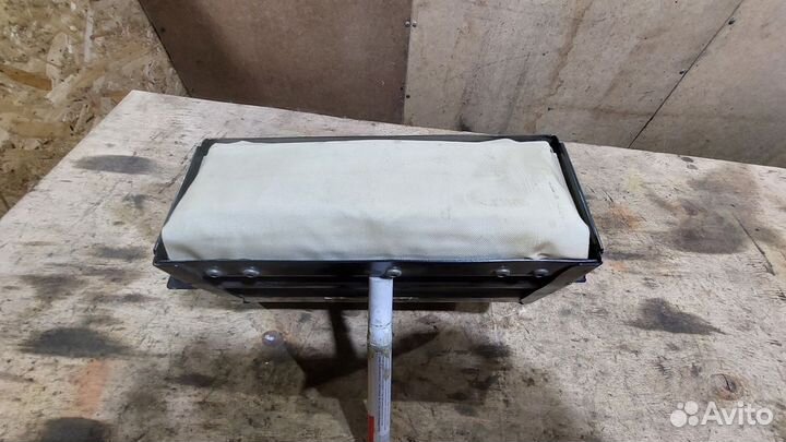 Airbag пассажирский Passat B5