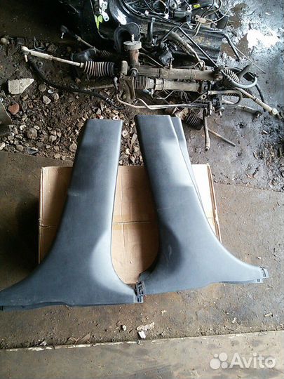 Стойки боковые центральные Kia Rio 3 11-17