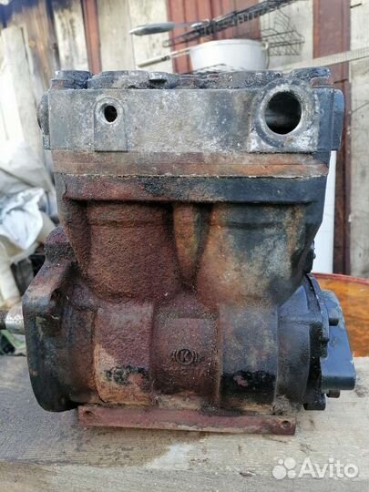 Компресор на iveco 10 курсор