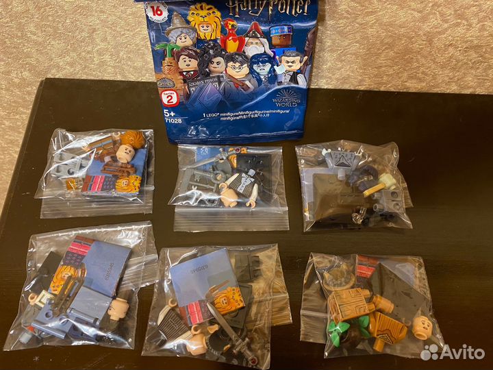 Lego minifigures разных серий