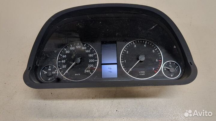 Щиток приборов Mercedes A W169, 2006