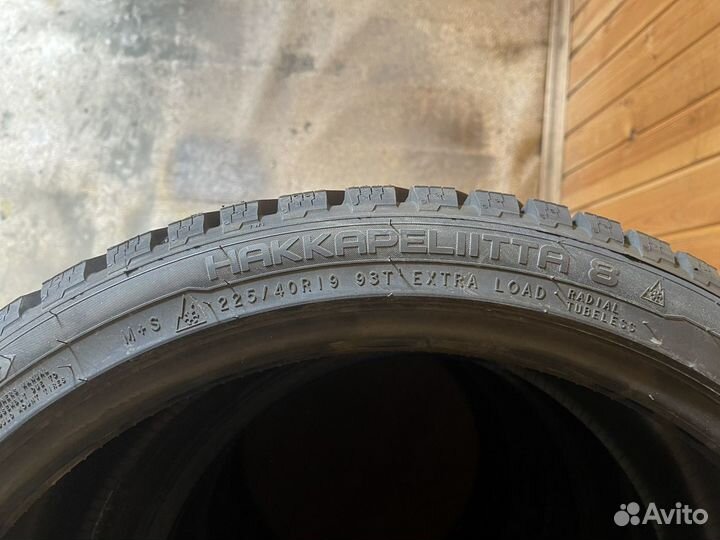 Nokian Tyres Hakkapeliitta 8 225/40 R19 93T