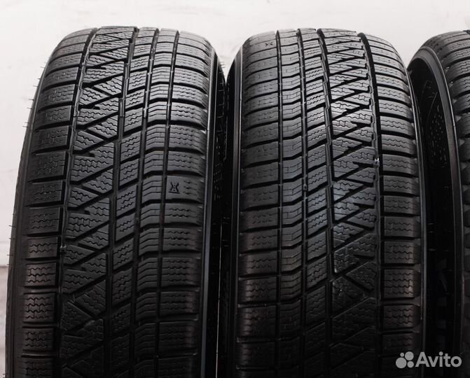 Kumho WinterCraft WS71 215/70 R16 100T