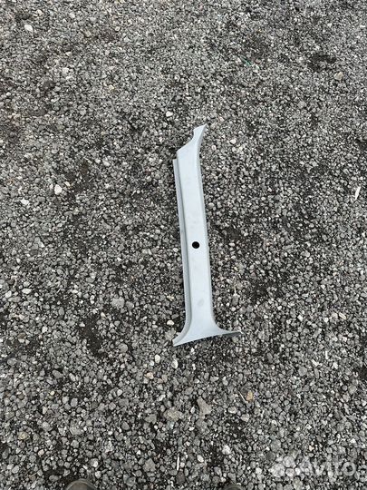 Накладка стойки Mercedes actros MP3 9416880238