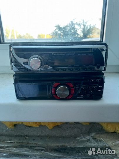 Продам 2 Магнитолы