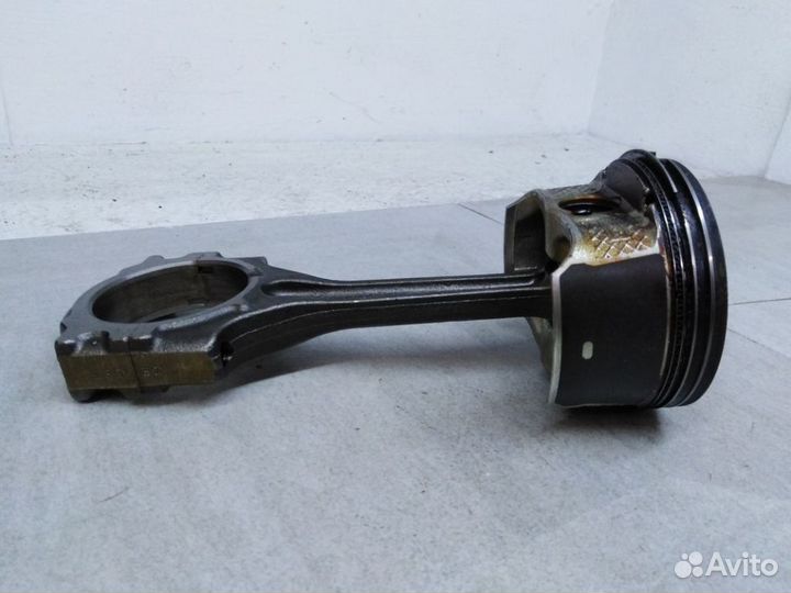 Поршень с шатуном L5Y311SA0