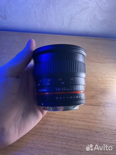 Объектив samyang 50mm 1.4F Canon EF