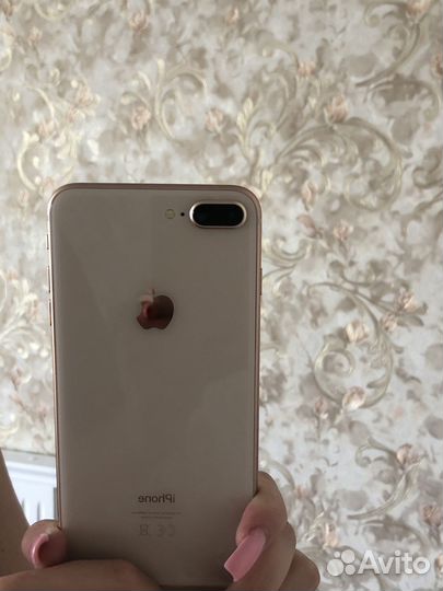 iPhone 8 plus 64gb