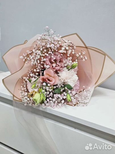 Живые цветы букеты