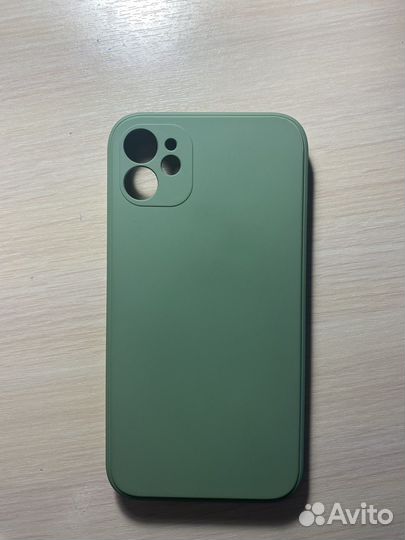 Чехол на iPhone 11