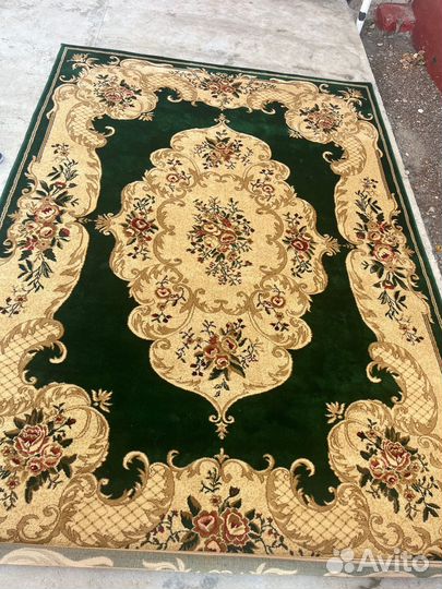 Ковер новый