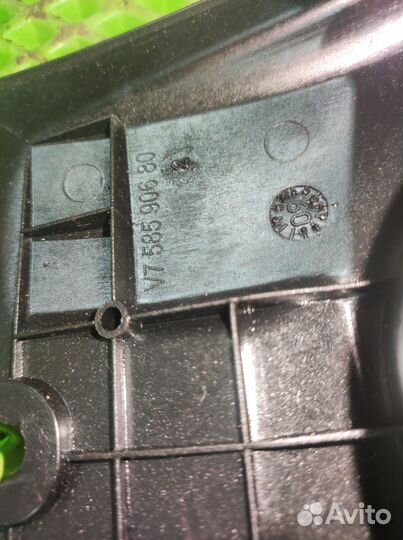 Декоративная крышка двигателя Peugeot 308