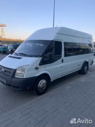 Ford Transit микроавтобус, 2012