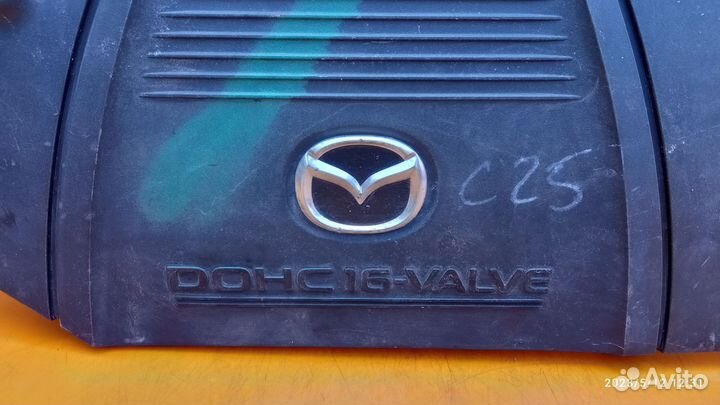 Декоративная крышка двигателя для Mazda 3