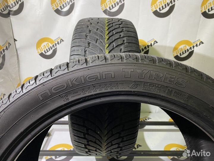 Nokian Tyres WR SUV 4 285/40 R21