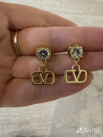 Серьги Valentino
