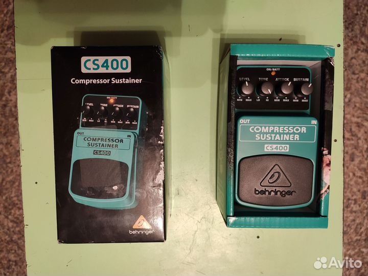 Гитарный компрессор Behringer CS400 сост новой