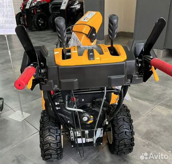 CUB cadet XS3 76 SWE Витринный