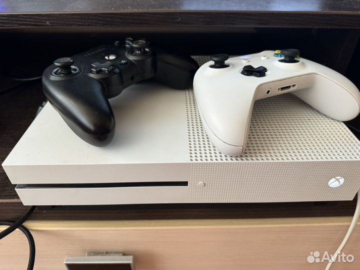 Xbox One s
