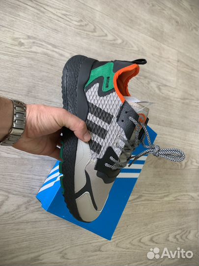 Кроссовки adidas nite jogger