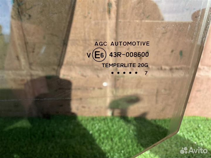 Стекло двери задней левой Mitsubishi Outlander