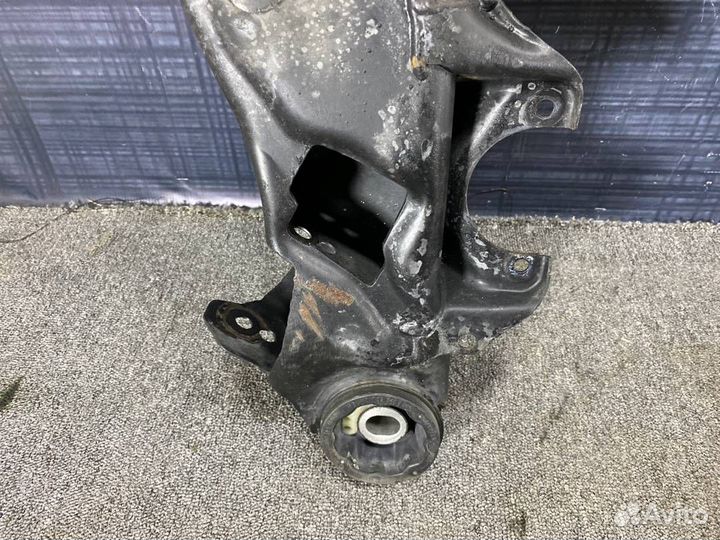 Подрамник передний Audi A6 C5 ASN 2002