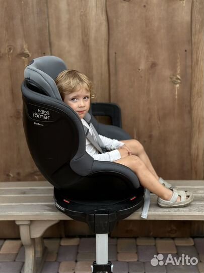 Автокресло britax römer dualfix m i-size