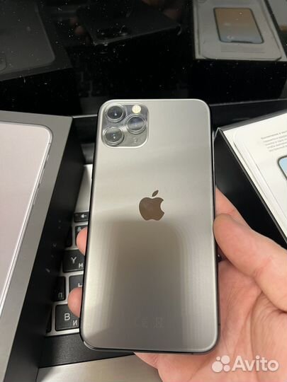 iPhone 11 Pro, 64 ГБ