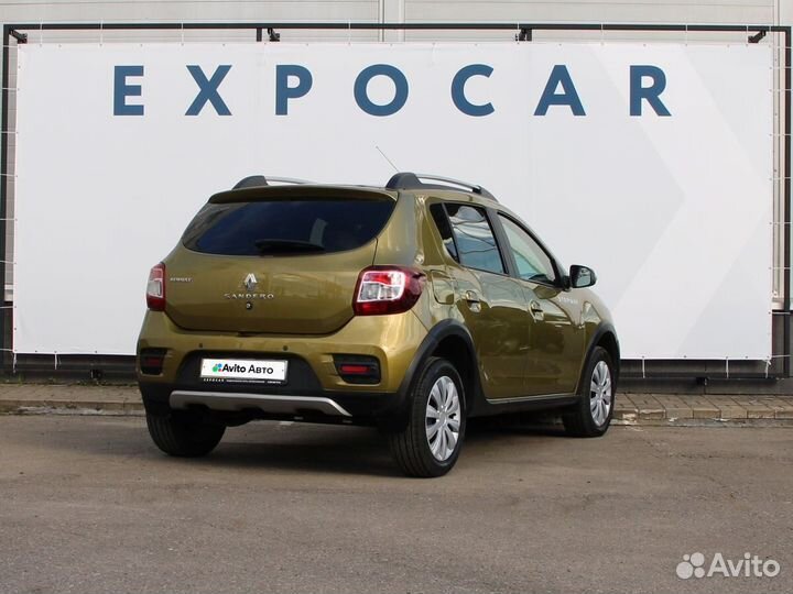 Renault Sandero Stepway 1.6 AT, 2016, 124 300 км