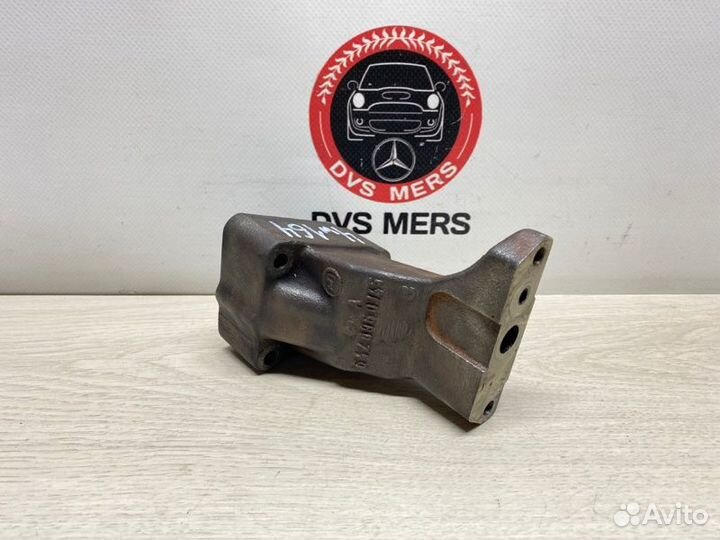 Кронштейн турбины Mercedes Ml W164