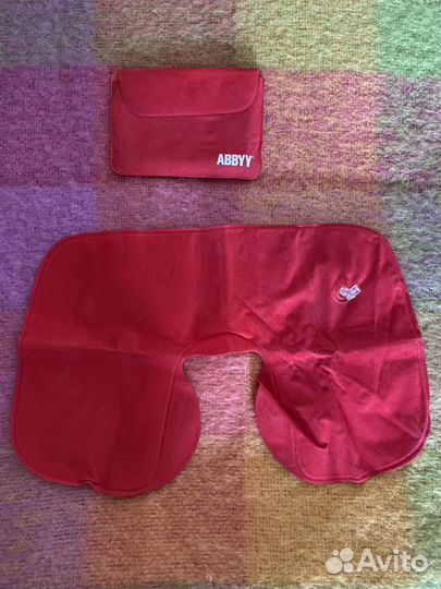 Надувная дорожная подушка