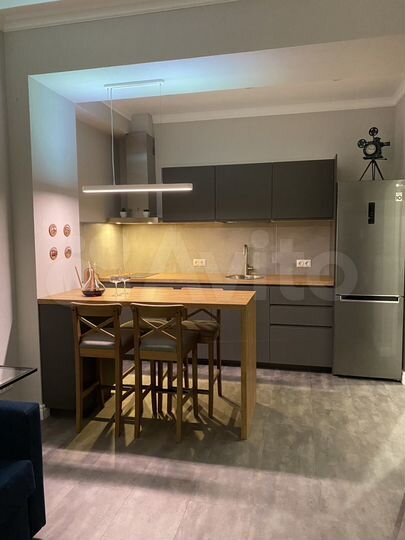 2-к. квартира, 66 м², 6/17 эт.