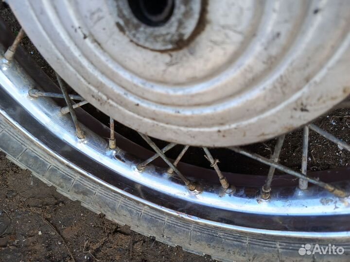 Колесо на мотоцикл иж